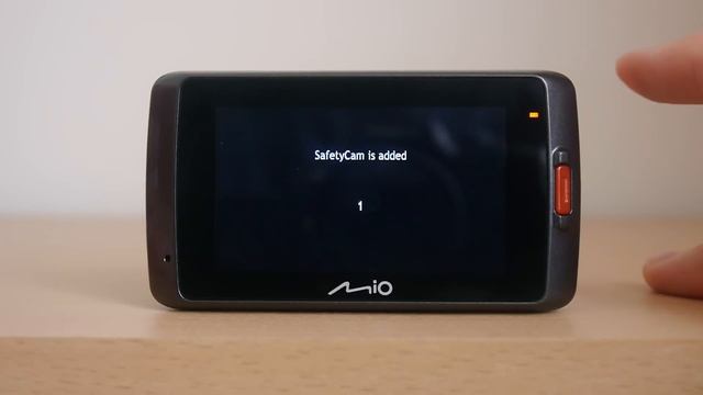 Mio MiVue 658 WIFI Dash Cam Review смотреть онлайн