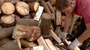 Колун. Колка дров колуном. Лучший ручной колун.