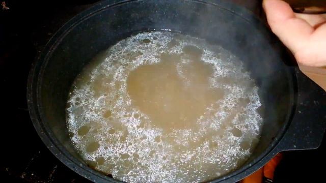 РУМЫНСКАЯ ЧОРБА СО СВИНИНОЙ. Это очень нежное, вкусное и сытное блюдо! смотреть онлайн