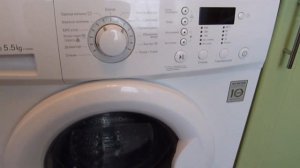 Стиральная машина остановилась с водой. Что делать?