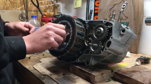 $1000 250 2 Stroke full Engine rebuild! смотреть онлайн
