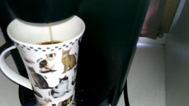 Keurig running on 2000 Watt Samlex Inverter - After 3 Years смотреть онлайн