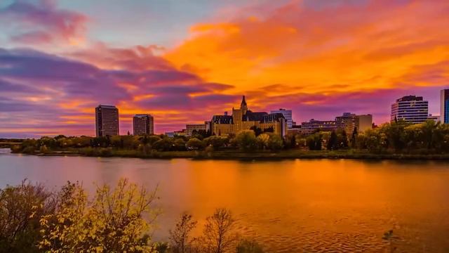 Saskatoon, Saskatchewan, Canada, Citizenship And Immigration Canada, Saskatoon Square   410 22nd St