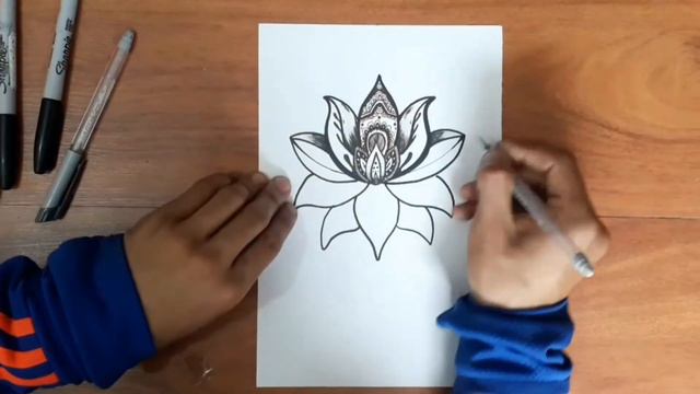 DIBUJO DE FLOR DE LOTO. смотреть онлайн
