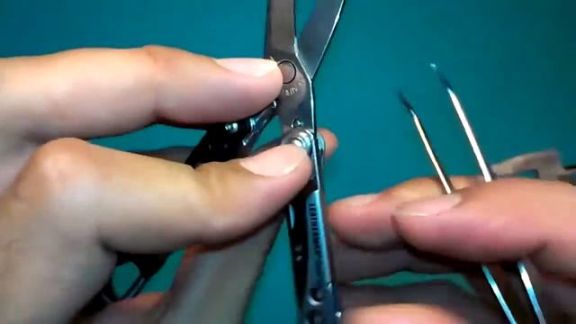 Обзор мультитула-брелока Leatherman Style CS смотреть онлайн