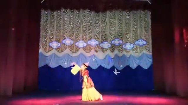 Хореографическая студия Грация Перевалова Татьяна Народный танец Монгольский тан смотреть онлайн