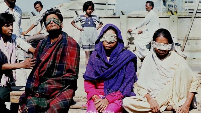 Bhopal Gas Tragedy | World's Worst Industrial Disaster смотреть онлайн