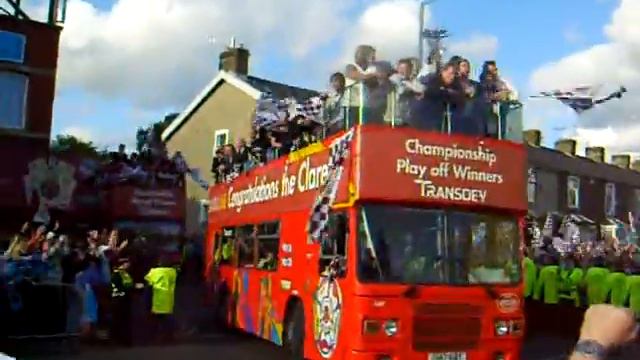 Burnley FC Victory Parade смотреть онлайн