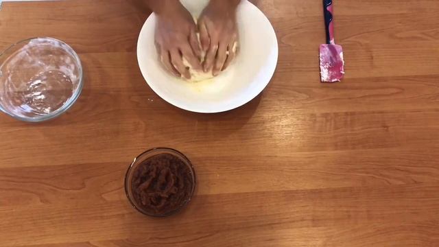 #ГотовимДома#Рогалики#Десерт Очень вкусные домашние рогалики.Без дрожжевого теста смотреть онлайн