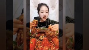 Китайцы едят на камеру!!!