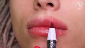 Перманентный макияж губ в акварельной технике