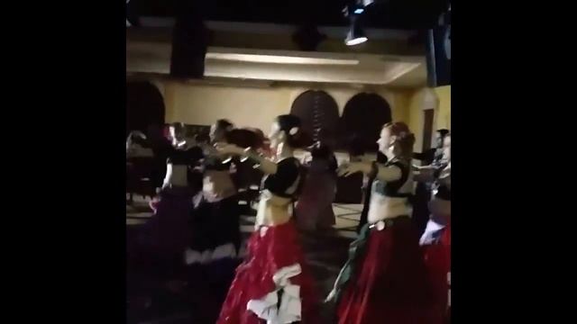 Выступление ансамбля в ресторане "Гавайи". Якутск смотреть онлайн