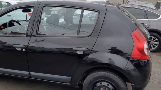 Sandero 13г,1.4мт,380т.р. смотреть онлайн