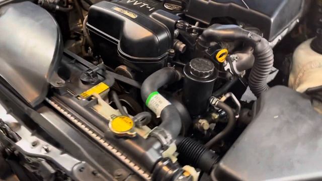 2001 Lexus GS300 Radiator,serpentine belt installed. смотреть онлайн