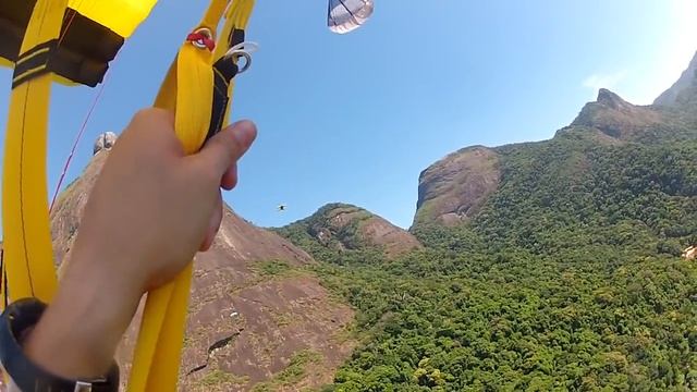 BEST OF F A S T Wingsuit and Base Jumping / Brazil #GOPRO смотреть онлайн