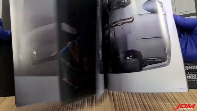 R34 Skyline GT-R (BNR34) Catalog (1999 version) смотреть онлайн