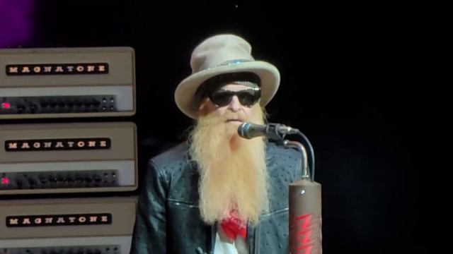 ZZ Top Performing 