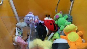 ИГРАЮ НА СЛОНИКА И В МИНИ АВТОМАТ ХВАТАЙКА ! ?