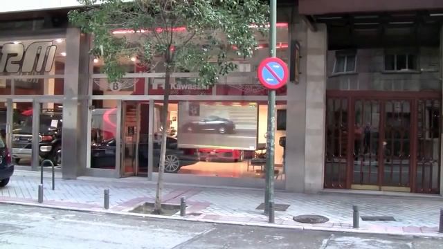 Пример использования видеовитрины - живой вывески магазина https://neo-rostov.ru смотреть онлайн