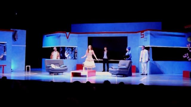 Отель двух миров смотреть онлайн