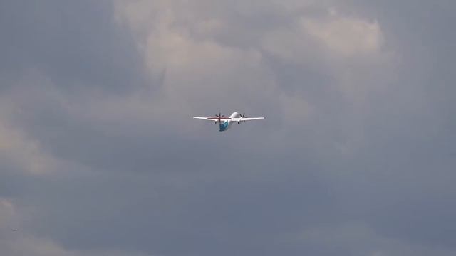 Наблюдение за самолетами в пражском аэропорту. Planes spotting at Prague's airport PRG смотреть онлайн
