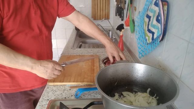 Беф - Строганов. Говядина по - Строгановски. Рецепт из СССР #СидимДома. смотреть онлайн