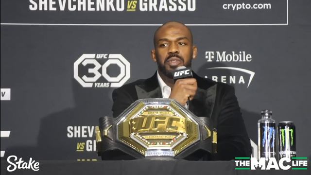 Оскорбил Нганну! Джонс после боя против Гана / Пресс конференция UFC 285 смотреть онлайн