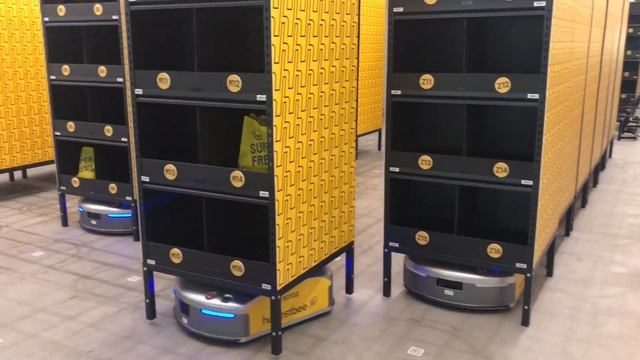 Yellow Robotic Checkout Habitat By HONESTBEE @honestbee