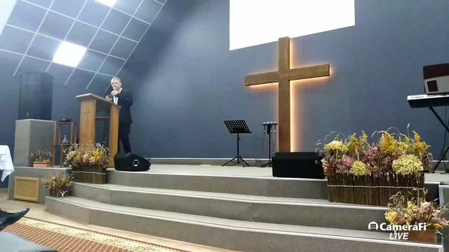 Проповедует пастор Артём Макеев смотреть онлайн