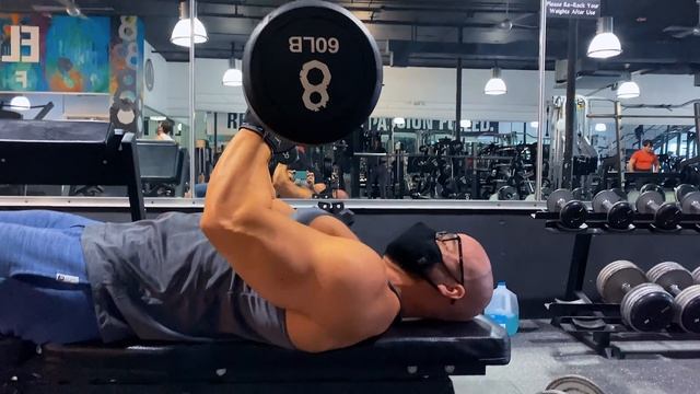 Rutina De ESPALDA Y TRICEPS Super Set (MIERCOLES) - Gymtopz
