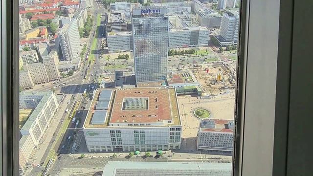 Берлинская телебашня. Berliner Fernsehturm. Berlin Television Tower. Germany. смотреть онлайн