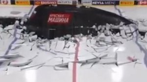 ?♂️? Наша подводная лодка всплыла прямо во время матча в США!