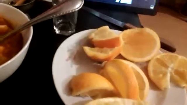 КОТ хвастается смотреть онлайн