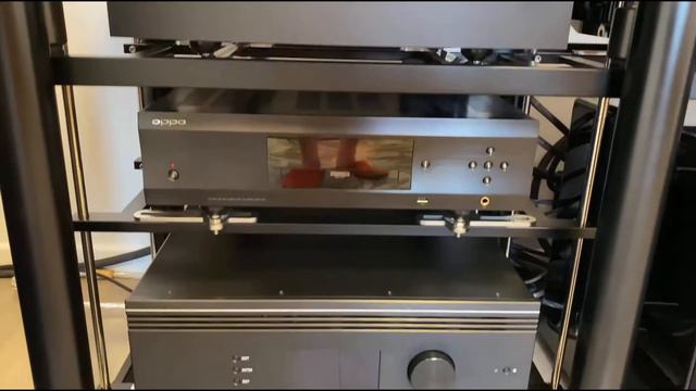 Wilson Audio Alexia 2, Dan D'Agostino Progression, TechDAS turntable смотреть онлайн