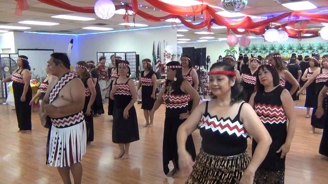 Luau 2014 - 'Maori' dance смотреть онлайн