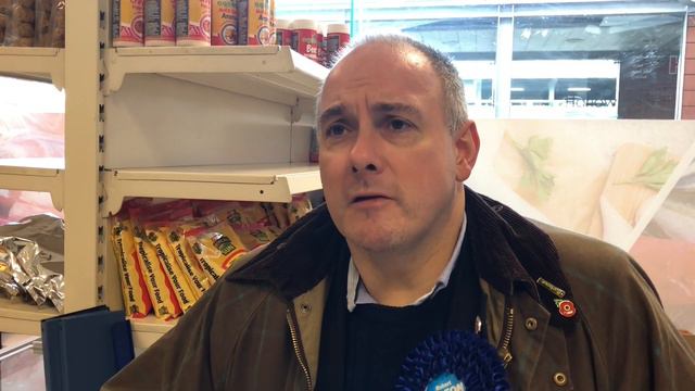 Harlow Conservative Robert Halfon focusses on small businesses смотреть онлайн