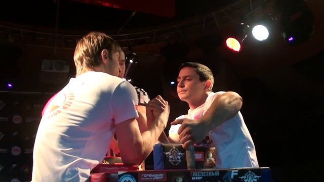 Aslan BESLANEEV vs Dmitry CHALY смотреть онлайн