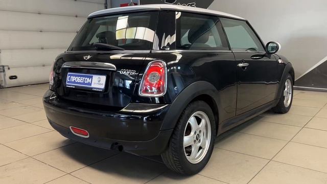 Mini Hatch Cooper '2010 смотреть онлайн