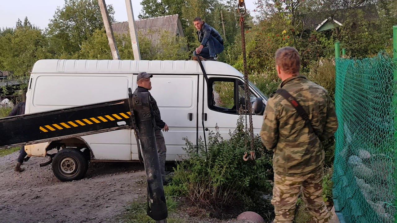 Эвакуация Микроавтобуса форд транзит из канавы в Садоводстве Новоселье смотреть онлайн