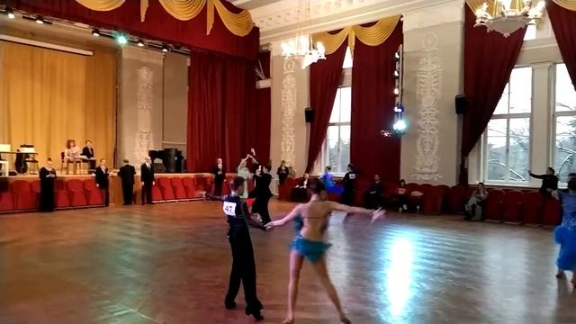 Самба Д класс Юниоры 1+2 Двоеборье смотреть онлайн