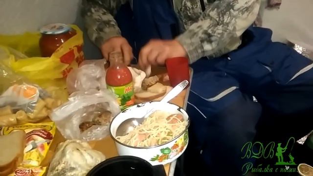РЫБАЛКА В КАЗАХСТАНЕ НА РИПУСА, ЛОВИМ НА ВЕРХАШЕ СЕЛЁДКУ НА ГИРЛЯНДЫ, НОЧНОЙ НЕЖДАНЧИК УДИВИЛ НАС! смотреть онлайн