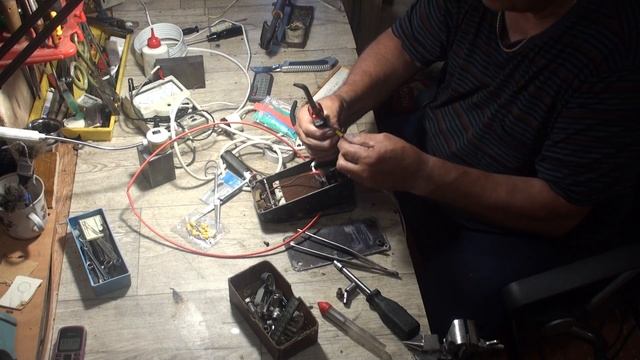 Проволочная педаль-реостат для швейной машины. смотреть онлайн