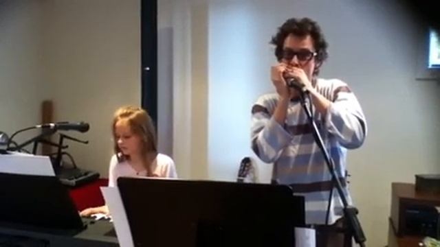Lily And her dad смотреть онлайн