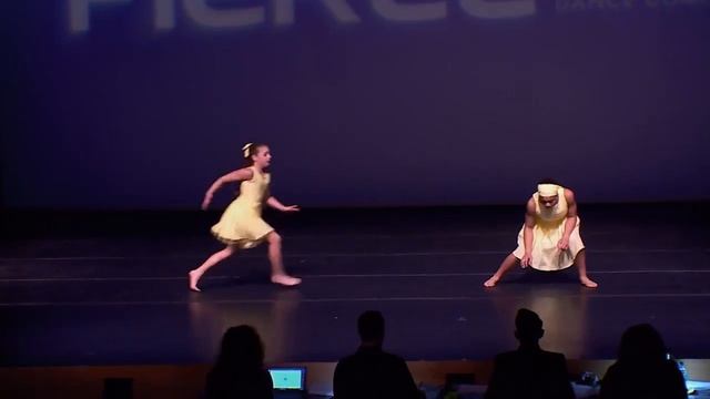 Dance Moms - Dueto de Nia y Mackenzie "El largo adiós" T6E15 смотреть онлайн