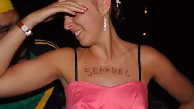 Whizzkids Feat. Inusa Dawuda - Julia.... Digi, Digi (2011) смотреть онлайн