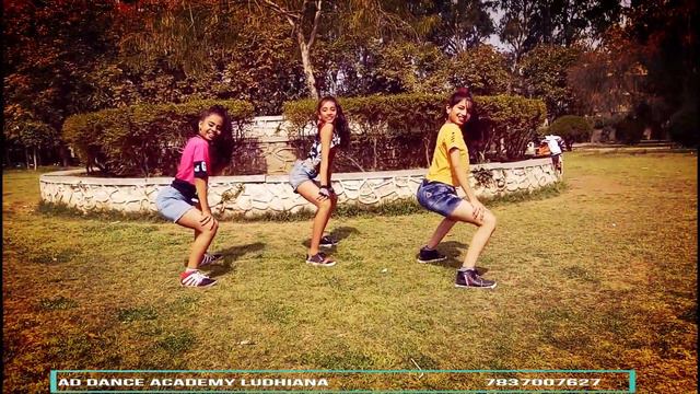 UNCHA LAMBA KAD DANCE | WELCOME | NATASHA YADAV | RITIKA SHARMA | MUSKAN KHANNA | AD DANCE ACADEMY смотреть онлайн