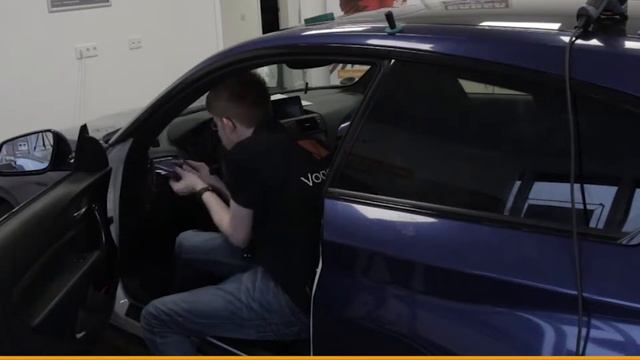 Fahrzeugvollverklebung mit Oracal 970 смотреть онлайн