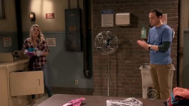 Have you been eating laundry detergent? - The Big Bang Theory смотреть онлайн