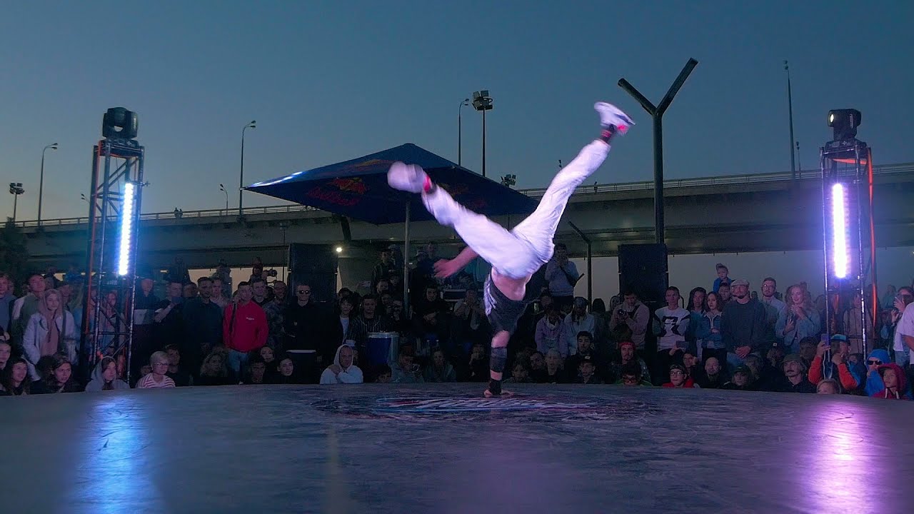 POWERMOVE BATTLE 1x1 ↔ Mah Vs Akra ↔ 1'2 ↔ COMBONATION X3 #combonationX3 #bmvideo