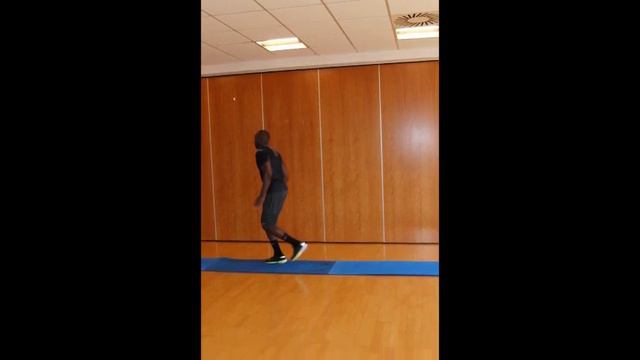 Paul con Sissoko.wmv смотреть онлайн